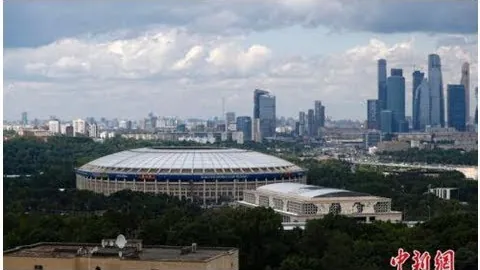 “武汉三镇教练马丁斯精通中文一技：才华初露！”